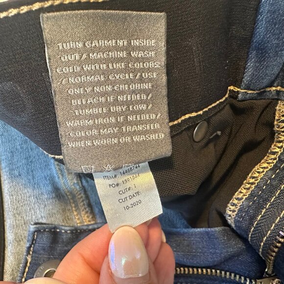 Torrid Bombshell High-Rise Flare Jean 14S - Picture 14 of 14